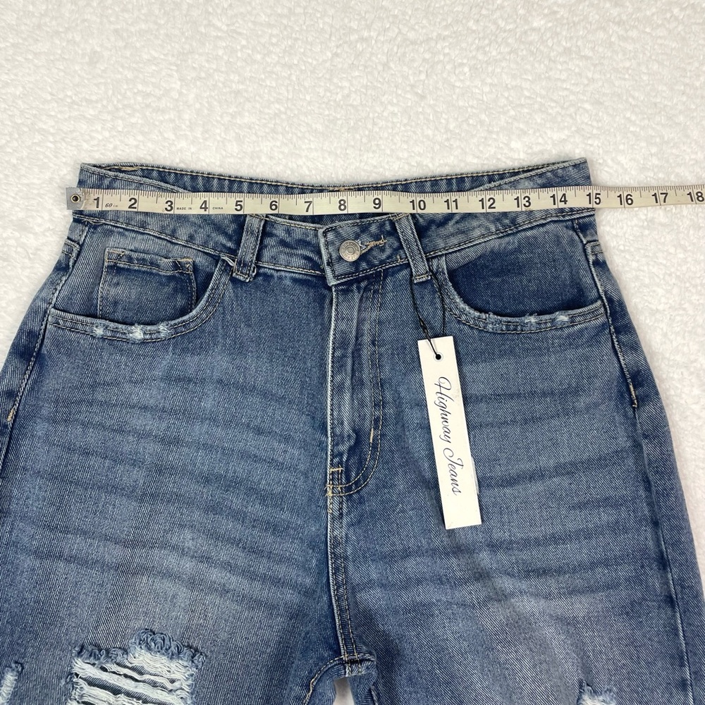 NWT Distressed Mom Jeans, Size 7 - Picture 7 of 15